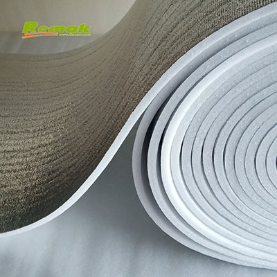 Mút xốp PE lót sàn có tráng mặt bạc