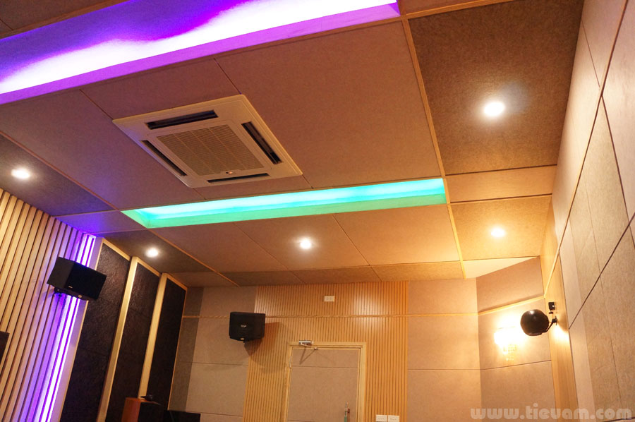 Phòng karaoke và giải trí đa năng - Ảnh 1 Phòng karaoke và giải trí đa năng - Ảnh 1