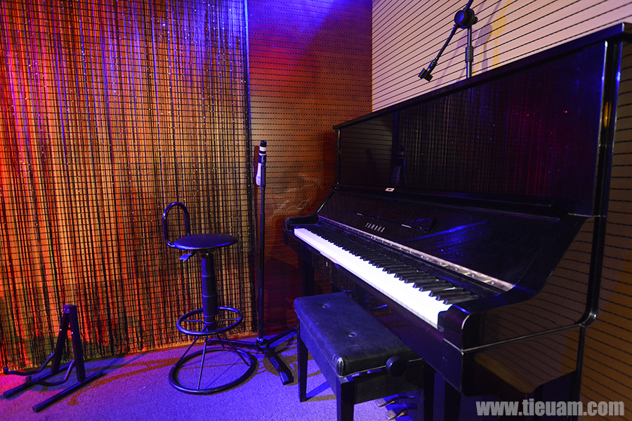 Phòng trà Đào Tấn - Ảnh 11 Phòng trà Đào Tấn - Ảnh 11