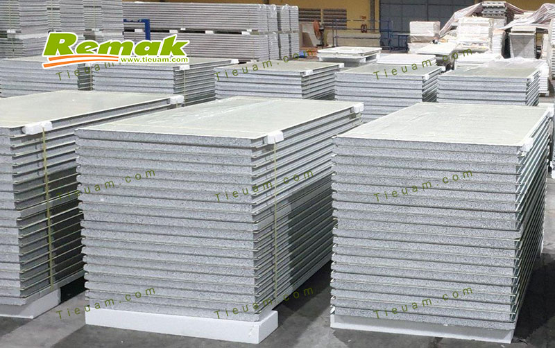 Tấm Panel Tôn Cách Nhiệt Chống Nóng