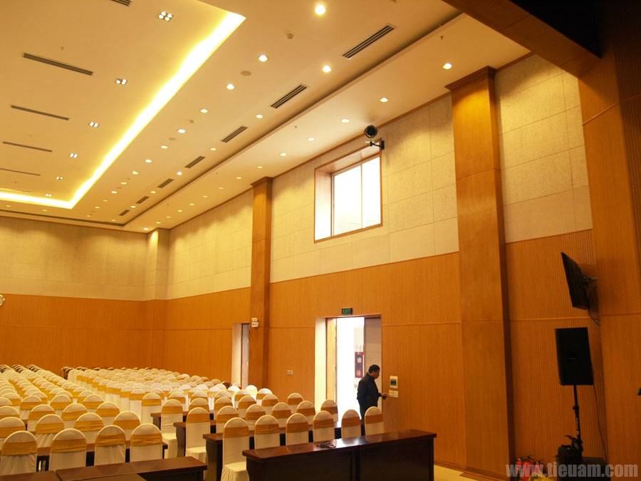 Thiết kế và thi công Hội trường khách sạn Công Đoàn Quảng Bá, Hà Nội - Ảnh 4 Thiết kế và thi công Hội trường khách sạn Công Đoàn Quảng Bá, Hà Nội - Ảnh 4